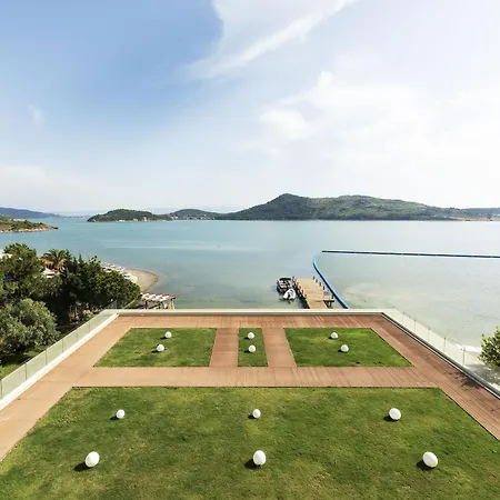 D Murat Reis Ayvalık Otel Ayvalı