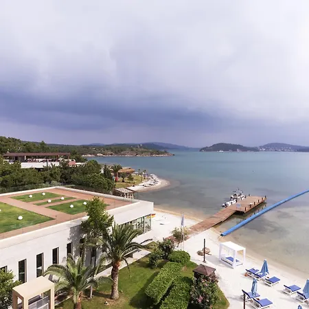 D Murat Reis Ayvalık Hotel 5*