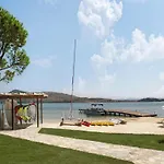 D - 5*