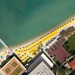 D - 5* Ayvalı