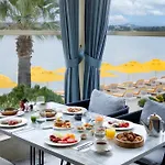 Hotel D - Ayvalı