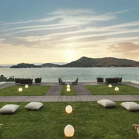 D - Hotel Ayvalik